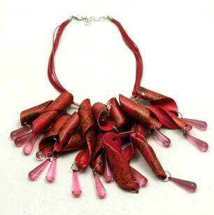 NECKLACE                                                          0676-521