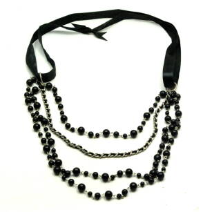 NECKLACE                                                 0676-524