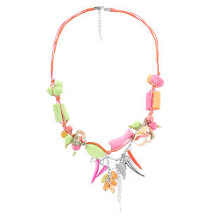 NECKLACE                                                                0612-1029