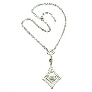 NECKLACE                                         0646-502