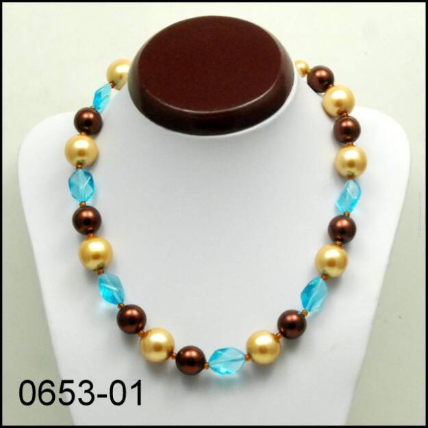 BEADS NECKLACE 0653-01